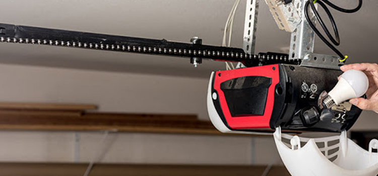 automatic garage door opener repair in Glenview, Illinois
